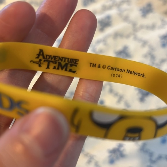Adventure Time Best Buds Bracelet - Picture 4 of 4